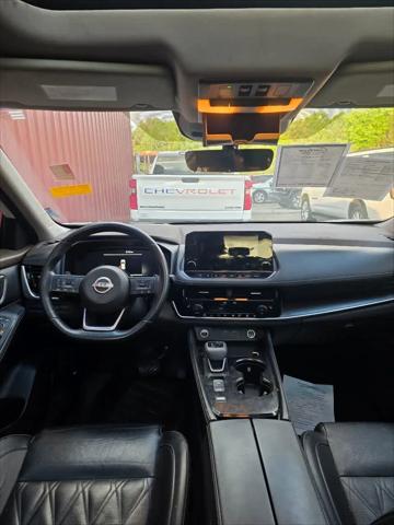 2022 Nissan Rogue Platinum FWD