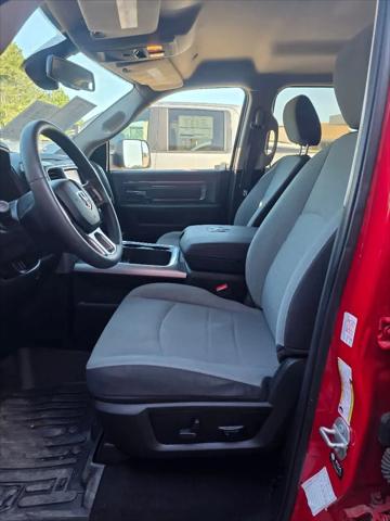 2023 Ram 1500 Classic SLT Crew Cab 4x4 5'7" Box