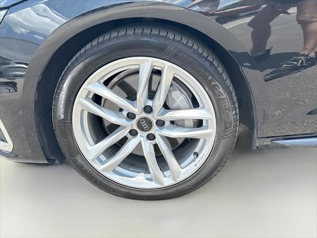 2024 Audi A4 Premium Plus 45 TFSI S line quattro S tronic