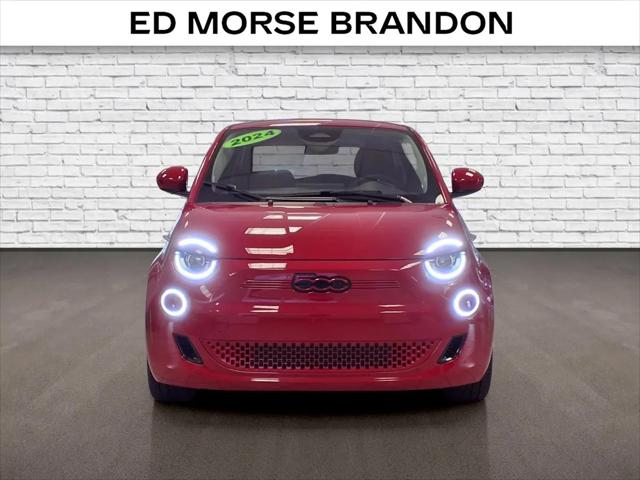 2024 Fiat 500e INSPI(RED) FWD