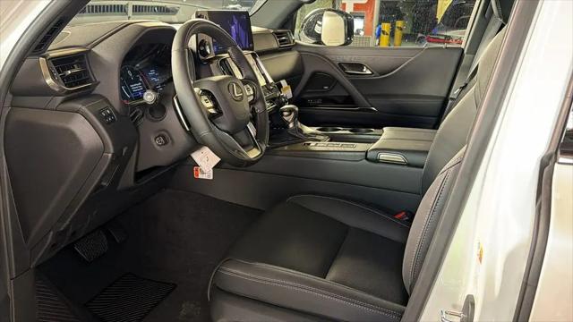 2026 Lexus LX Luxury