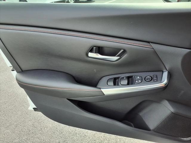 2024 Nissan Sentra SR Xtronic CVT