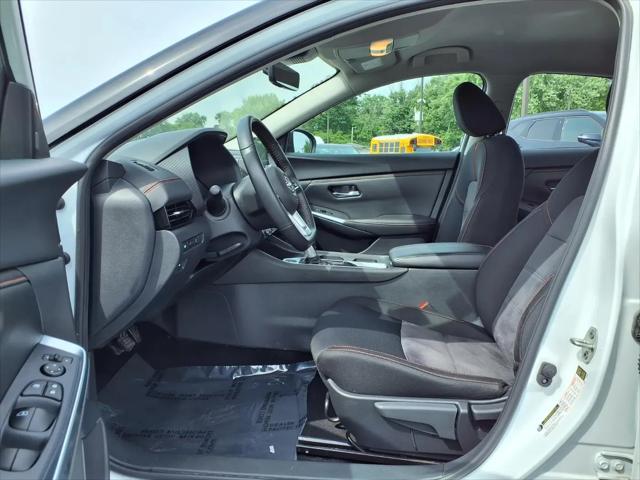 2024 Nissan Sentra SR Xtronic CVT