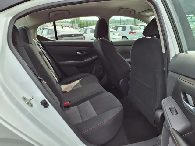 2024 Nissan Sentra SR Xtronic CVT