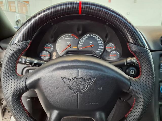 2004 Chevrolet Corvette Base