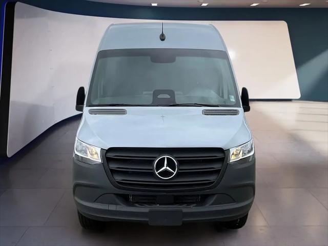 2025 Mercedes-Benz Sprinter 2500 Standard Roof 4-Cyl Diesel HO