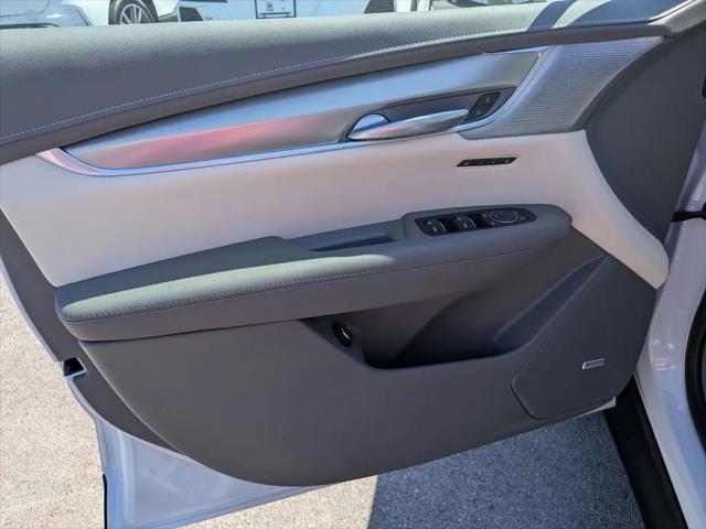 2024 Cadillac XT5 FWD Premium Luxury