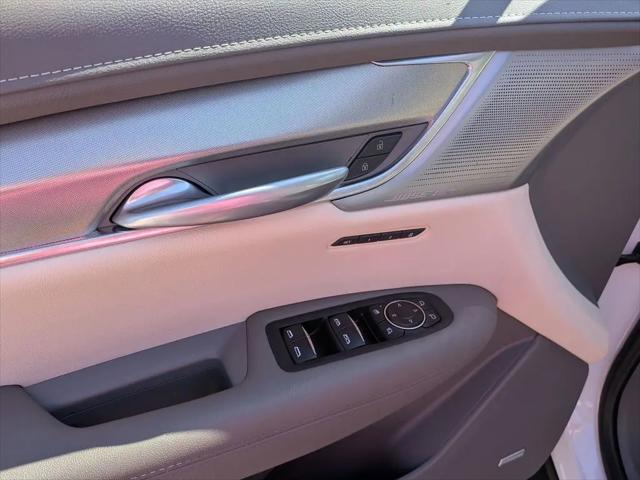 2024 Cadillac XT5 FWD Premium Luxury