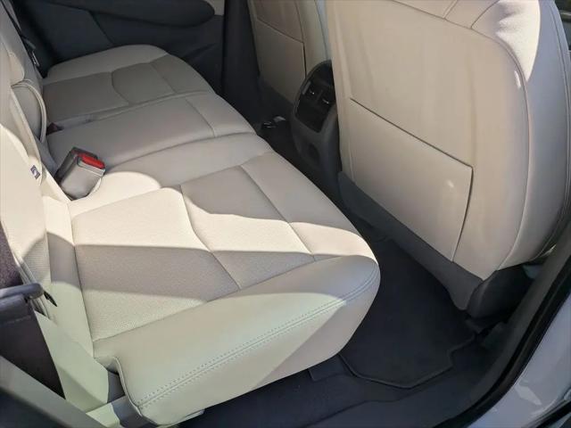 2024 Cadillac XT5 FWD Premium Luxury