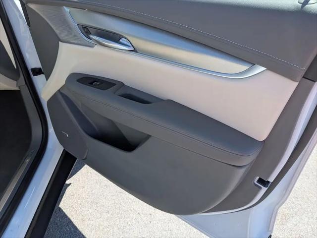 2024 Cadillac XT5 FWD Premium Luxury