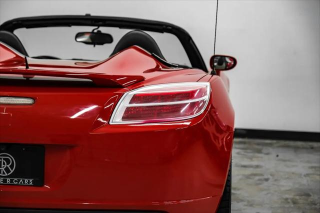 2009 Saturn Sky Red Line