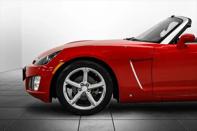 2009 Saturn Sky Red Line