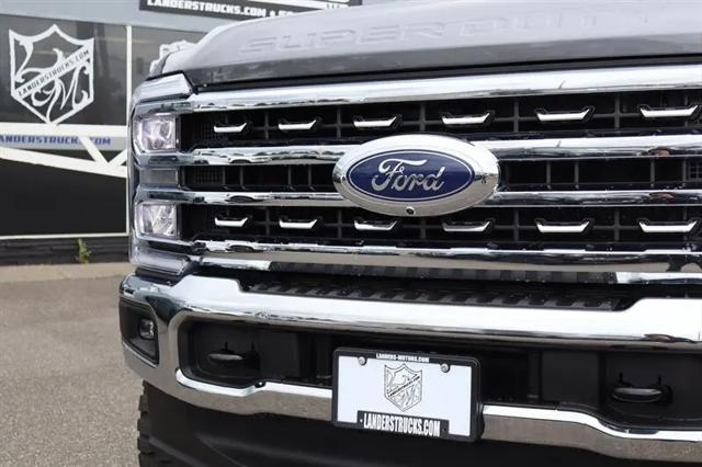 2025 Ford F-350 LARIAT