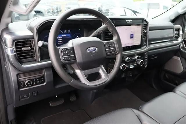 2025 Ford F-350 LARIAT