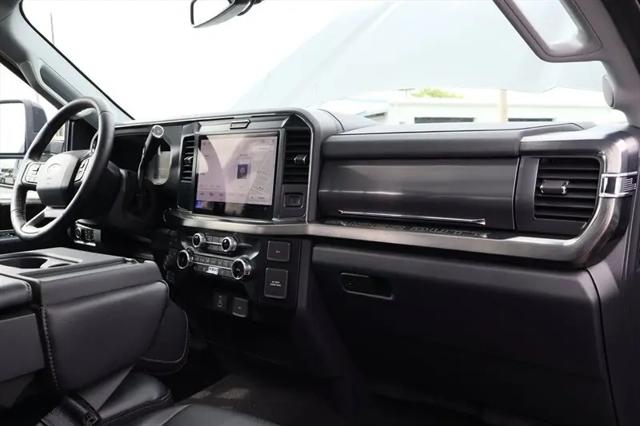 2025 Ford F-350 LARIAT