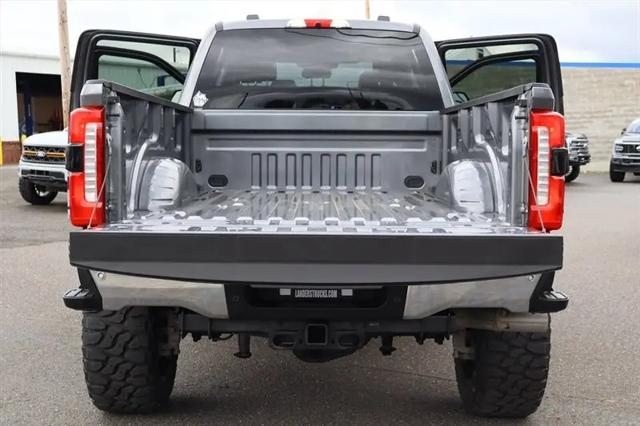 2025 Ford F-350 LARIAT