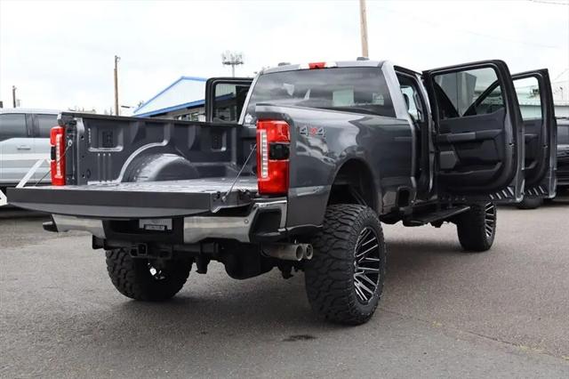 2025 Ford F-350 LARIAT