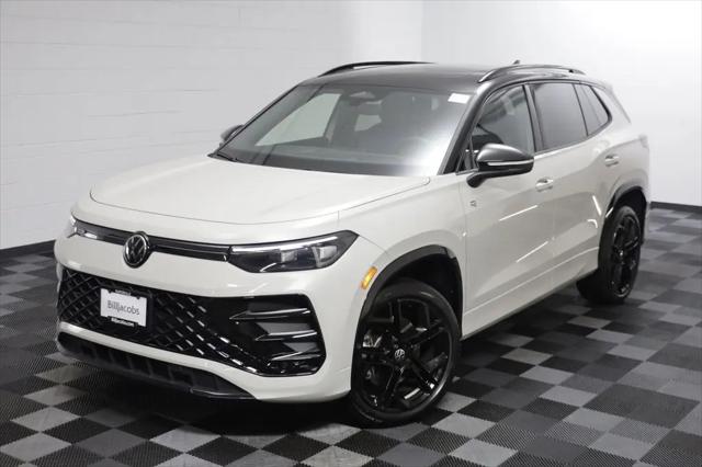 2025 Volkswagen Tiguan 2.0T SE R-Line Black