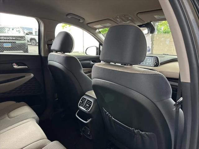 2020 Hyundai Santa Fe SE