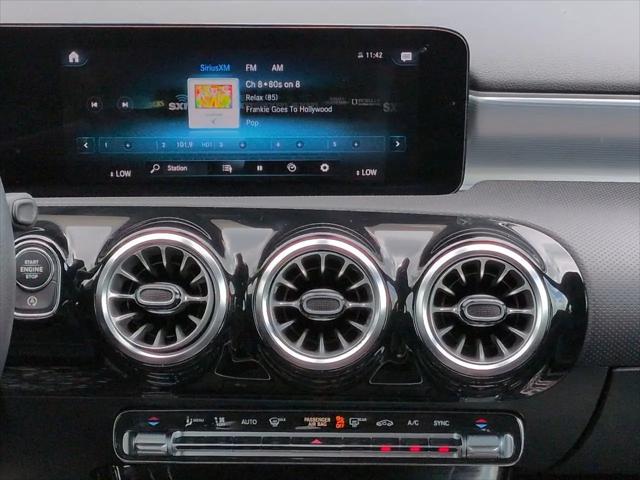 2022 Mercedes-Benz A 220 A 220