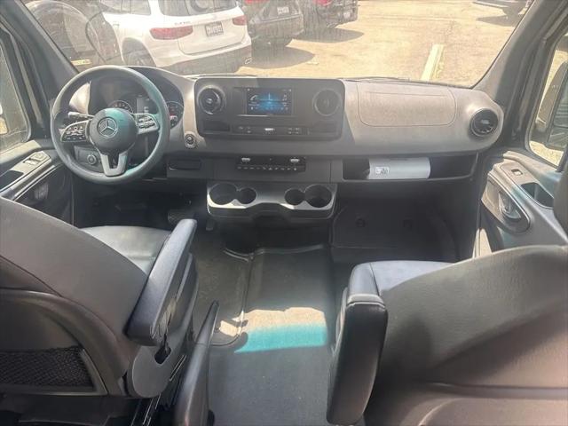 2023 Mercedes-Benz Sprinter 2500 Standard Roof 4-Cyl Diesel HO
