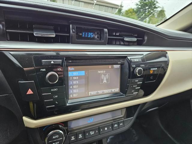 2016 Toyota Corolla LE