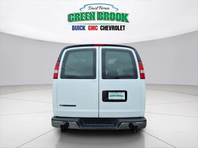 2024 Chevrolet Express Cargo Van RWD 2500 Regular Wheelbase WT