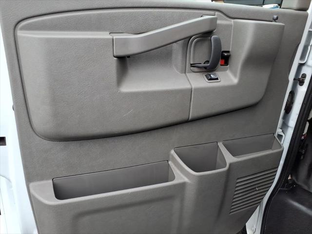 2024 Chevrolet Express Cargo Van RWD 2500 Regular Wheelbase WT