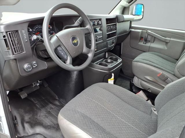 2024 Chevrolet Express Cargo Van RWD 2500 Regular Wheelbase WT