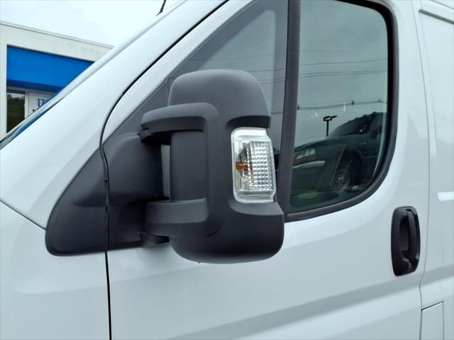 2025 Ram ProMaster 2500 Cargo Van Tradesman High Roof 159" WB w/Pass Seat