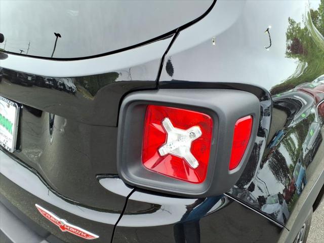 2023 Jeep Renegade Trailhawk 4x4