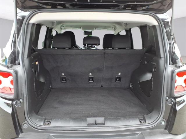 2023 Jeep Renegade Trailhawk 4x4