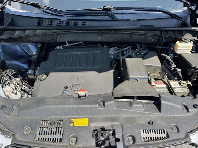 2016 Toyota Highlander Limited V6