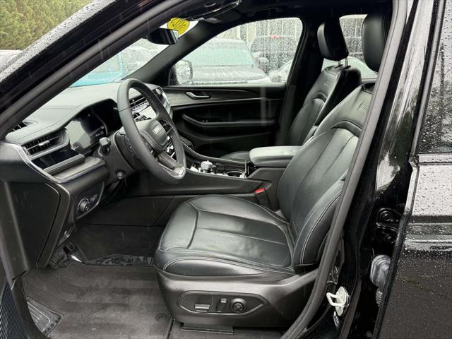 2023 Jeep Grand Cherokee L Overland 4x4