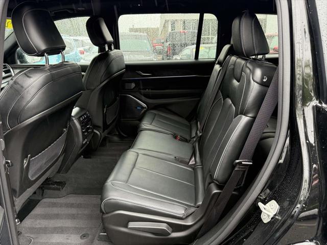 2023 Jeep Grand Cherokee L Overland 4x4