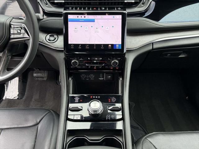 2023 Jeep Grand Cherokee L Overland 4x4