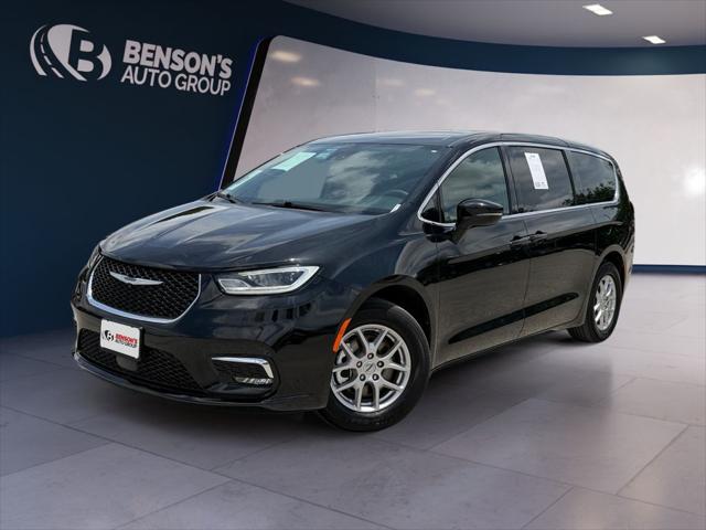 2025 Chrysler Pacifica Select for sale in San Antonio, TX