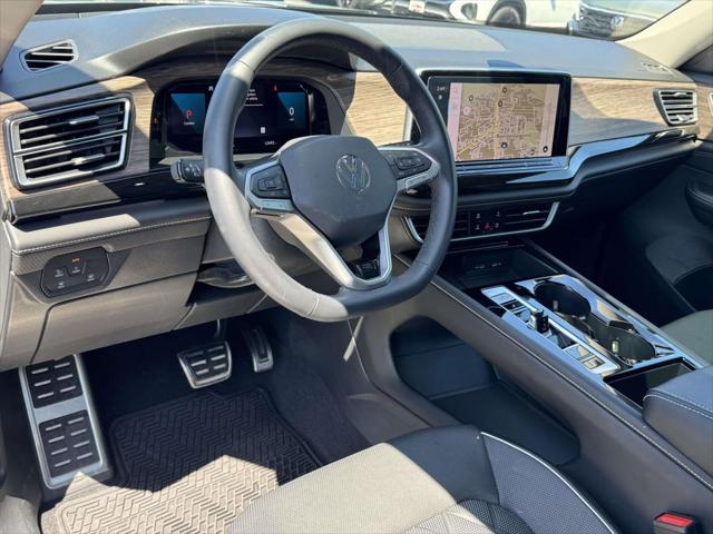 2026 Volkswagen Atlas SEL Premium R-Line