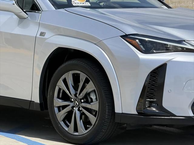2024 Lexus UX 250h F SPORT Design