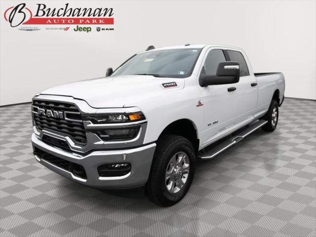 2025 RAM 2500 Big Horn Crew Cab 4x4 8 Box 2025 RAM 2500 Big Horn Crew Cab 4x4 8 Box