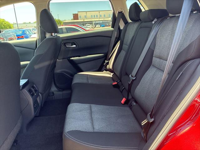 2025 Nissan Rogue SV FWD