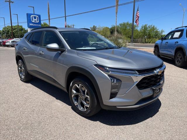 2025 Chevrolet Trax FWD LT
