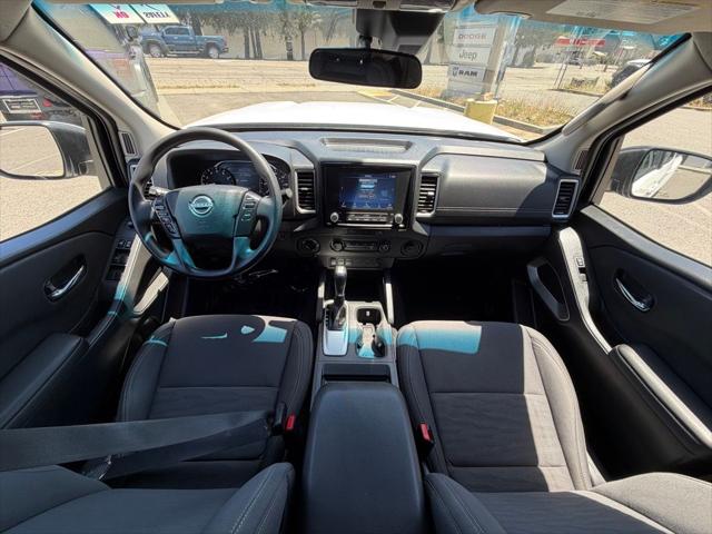2024 Nissan Frontier Crew Cab SV 4x4