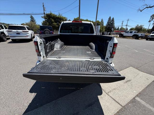 2024 Nissan Frontier Crew Cab SV 4x4