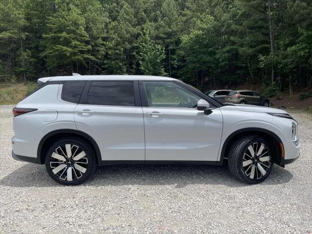 2025 Mitsubishi Outlander SE 2.5 2WD