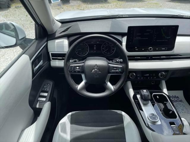 2025 Mitsubishi Outlander SE 2.5 2WD