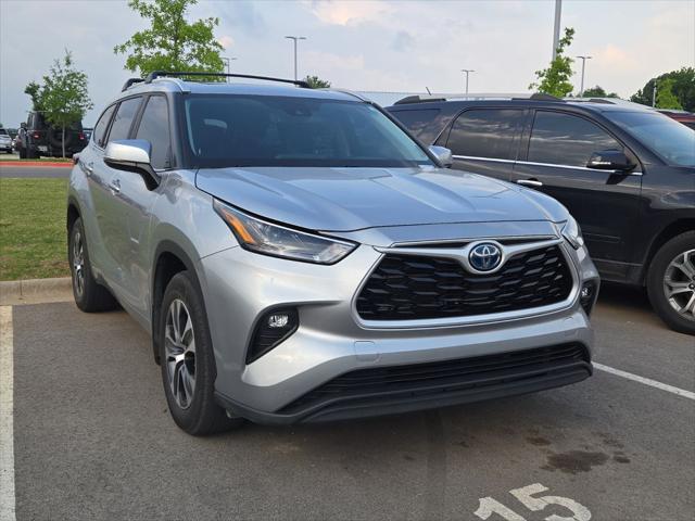 2023 Toyota Highlander Hybrid XLE