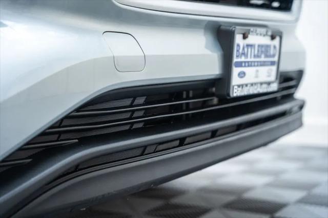 2023 Toyota Highlander Hybrid LE