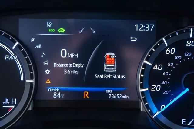 2023 Toyota Highlander Hybrid LE