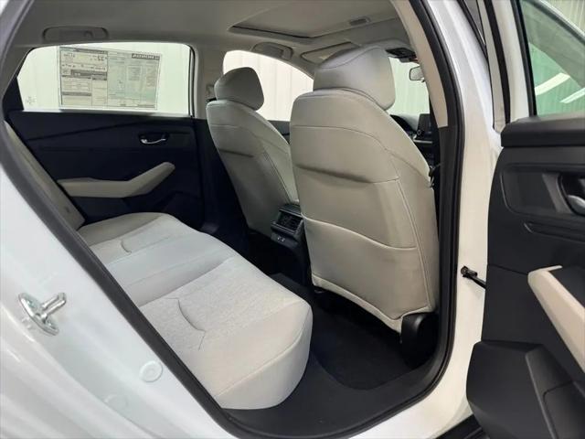 2025 Honda Accord Sedan SE